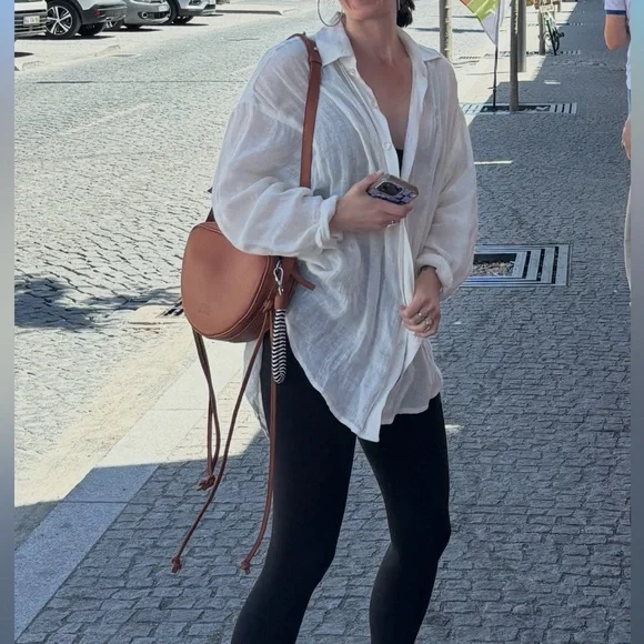 Mecha Mendez Mandarina Tan Crossbody Bag - Picture 2 of 3